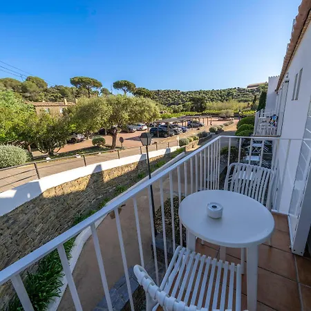 Calina Hotel Cadaques