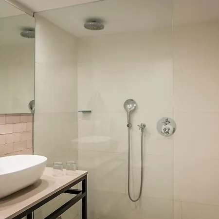 Calina Hotel 3*