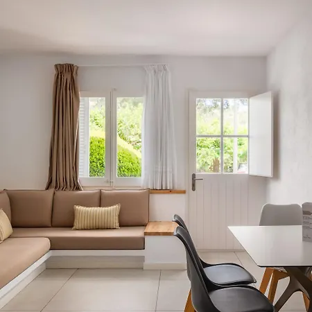 Hotel Calina 3*