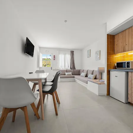 Calina Hotel 3*