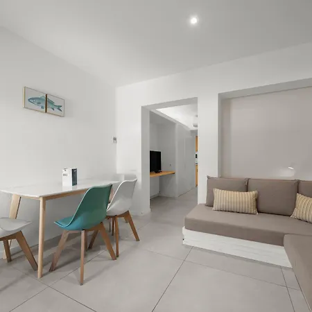 Calina Hotel